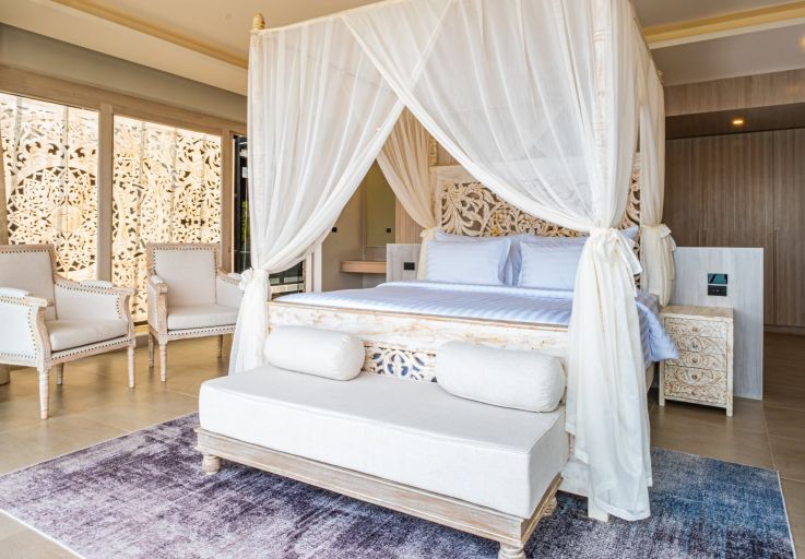 opulent-ultra-luxury-villa-for-sale-in-chaweng-noi
