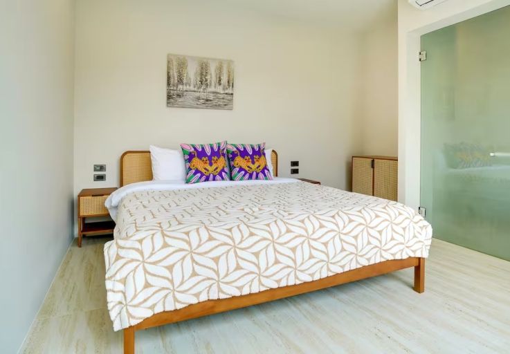 Luxury 4-Bed Villas with Partial Sea Views in Bangrak