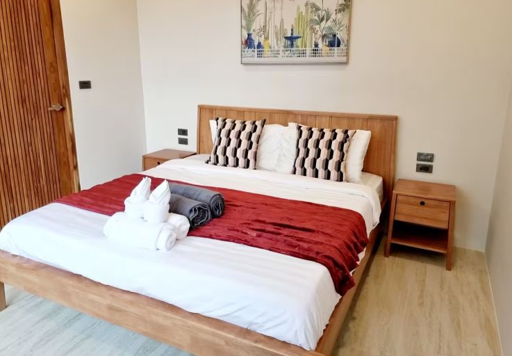 Luxury 4-Bed Villas with Partial Sea Views in Bangrak