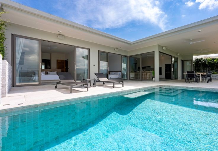 Beautiful 4 Bed Sunset Sea View Villa in Bangrak