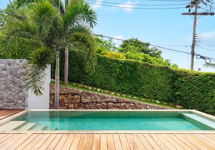 Stylish 3 Bed Luxury Pool Villa for Sale in Plai Laem
