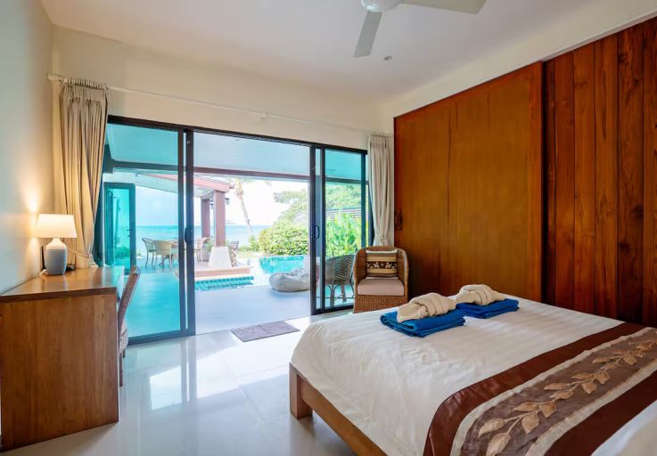 4-bed-beachfront-villa-for-sale-in-koh-samui
