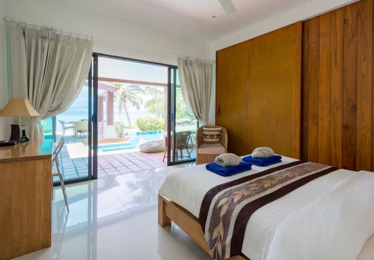4-bed-beachfront-villa-for-sale-in-koh-samui