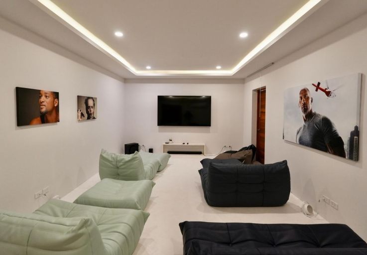 Sleek 5 Bedroom Luxury Sunset View Villa in Maenam