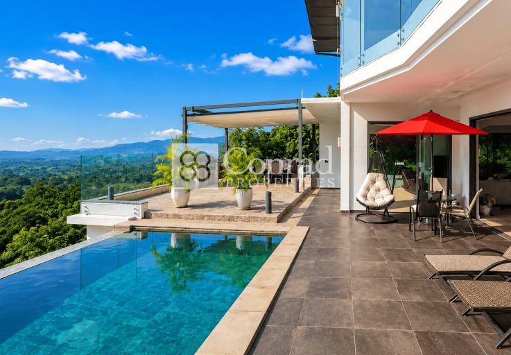 Luxury 4 Bed Sunset Sea View Villa in Koh Phangan