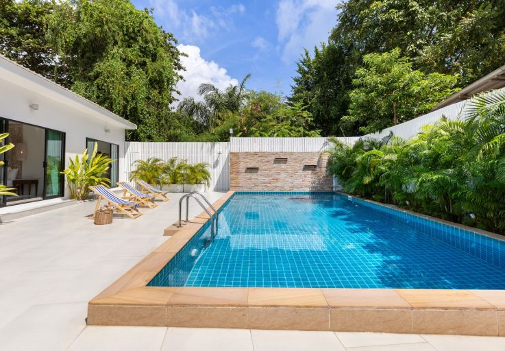 Charming 5 Bedroom Pool Villa for Sale in Chaweng