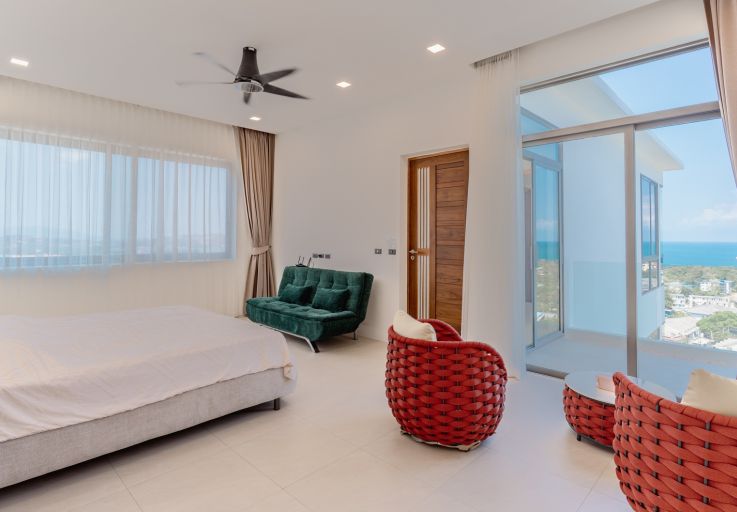 Modern 4 Bed Luxury Sea View Villa in Chaweng