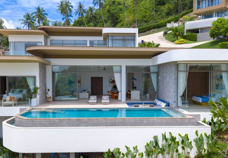 Stylish 3-4 Bed Sea View Pool Villas in Chaweng Noi
