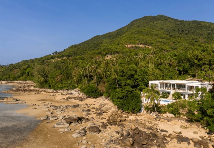 stunning-4-bed-oceanfront-sunset-villa-in-chaloklum-beach