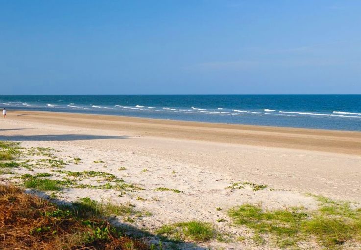 luxury-beachfront-villa-for-sale-hua-hin
