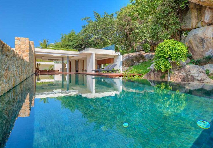 koh-samui-luxury-villa-for-sale-choeng-mon